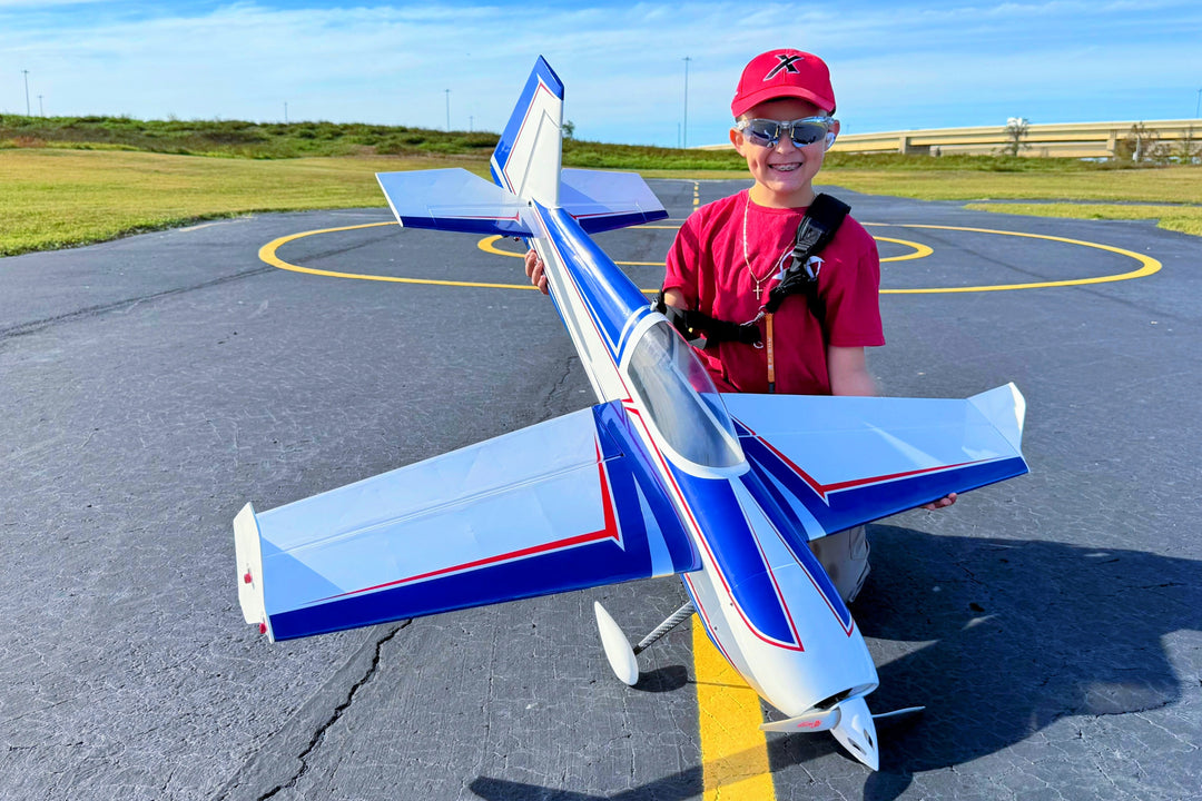 EF - 49" Extra 260 - Blue/White - ARF