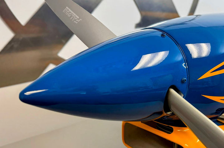 CF Spinner - Medium Blue Carbon