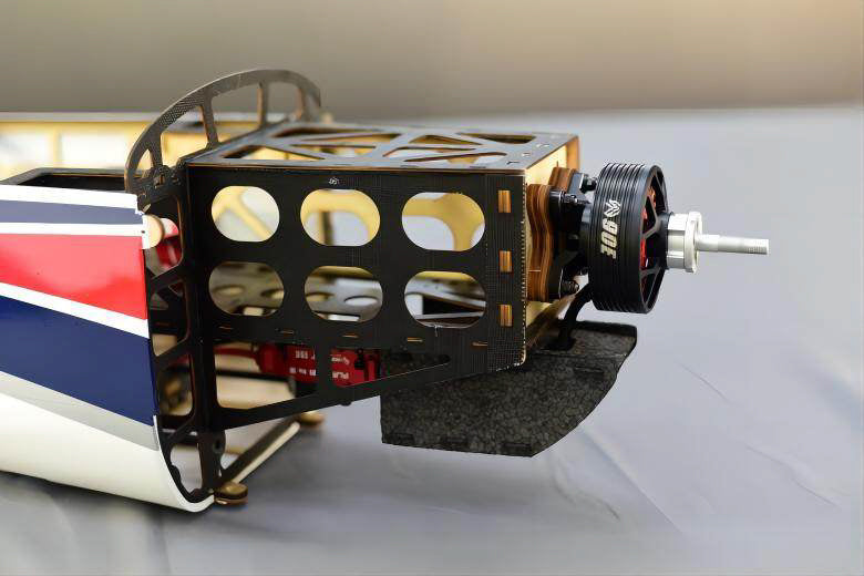 SW - 67" Laser 260 V2 - WHITE/YELLOW (D) PNP