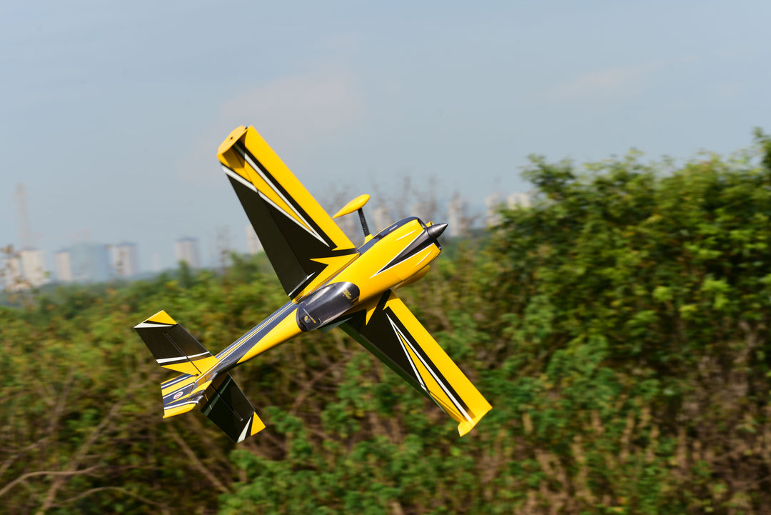 SW - 67" Edge 540 - Grey/Yellow (F) - ARF