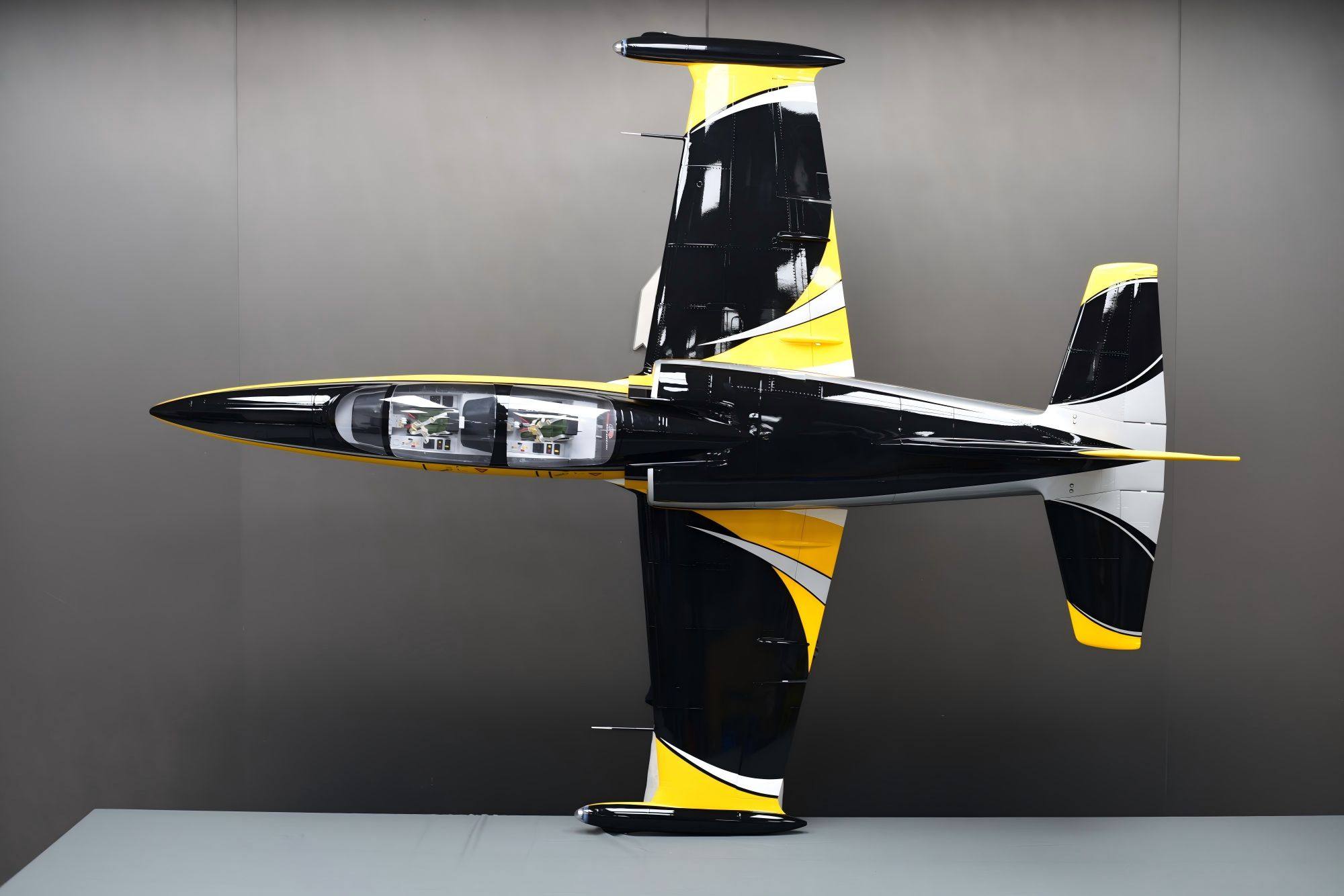 Skywing - L-39 2.2M - Yellow/Black – Extreme Flight