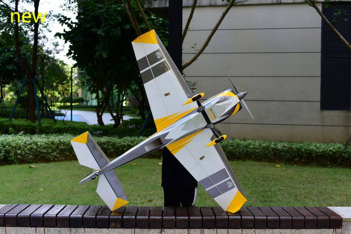 SW - 67" Extra NG - White/Gray/Yellow (C) PNP