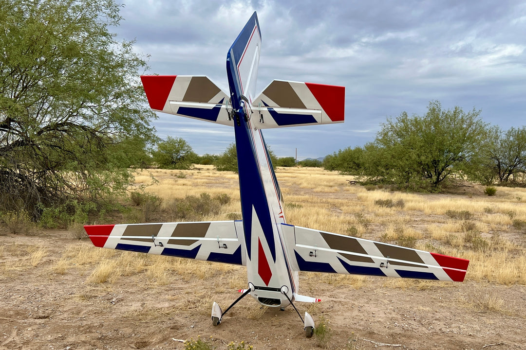 EF - 120" Extra 260 - Blue/White