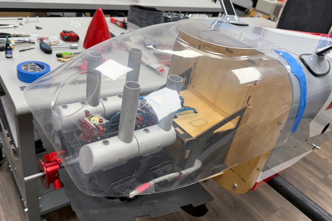 EF - 120" Extra 260 - Red/White