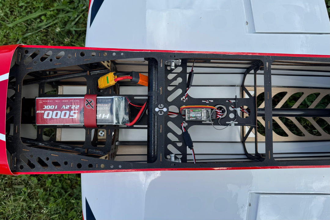 EF - 67" Extra 300 - Red/White - RxR