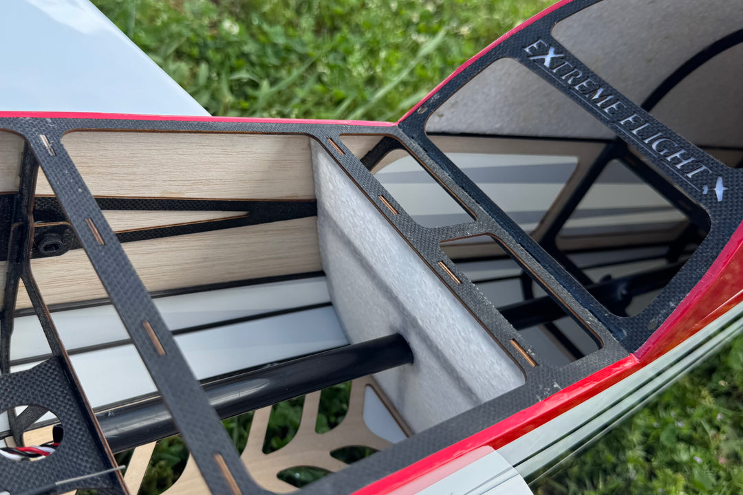 EF - 67" Extra 300 - Red/White - RxR