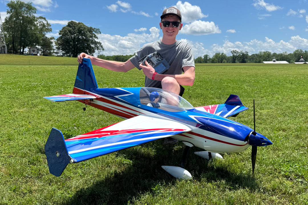 EF - 67" Extra 300 - Blue/White - RxR