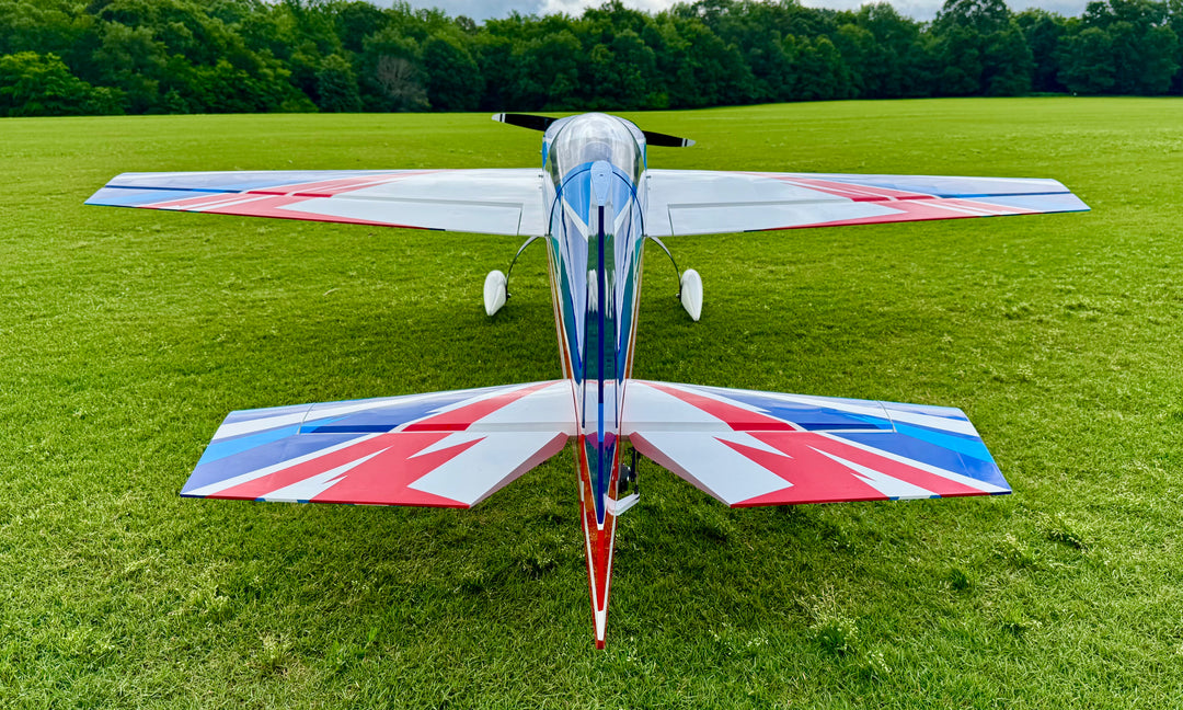 EF - 105" Extra 300 - Blue/White