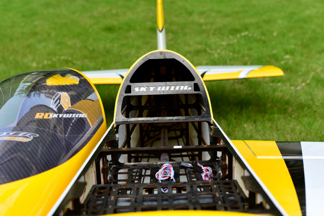 SW - 89" Laser 260 - White/Yellow (D)