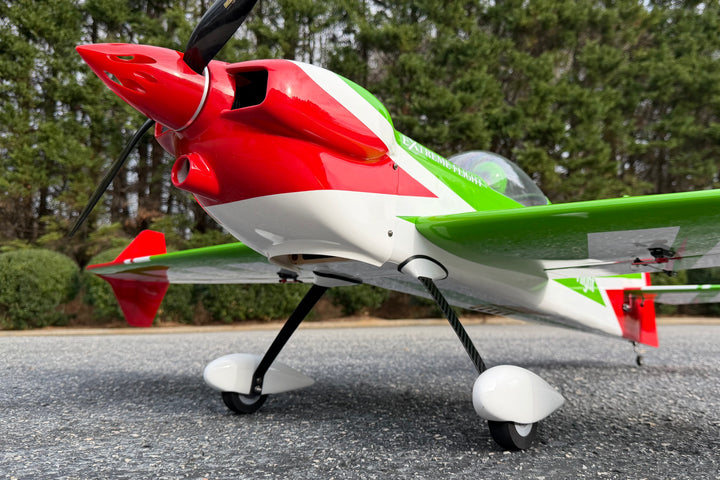 EF - 67" Cap 580 - Green/Red - ARF