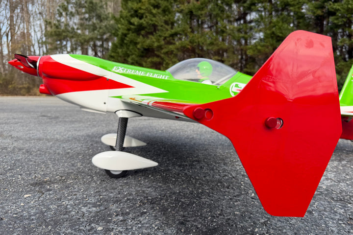 EF - 67" Cap 580 - Green/Red - ARF